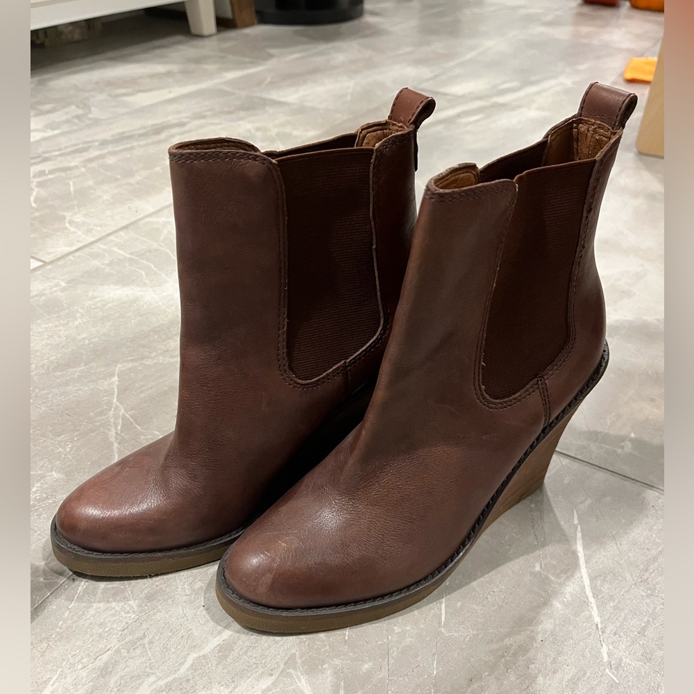 NEW Lucky Brand Wedge Leather Booties 7M/37